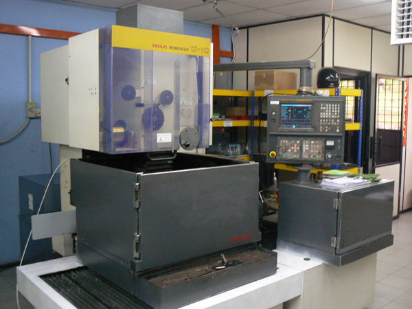 Wirecut machine 10