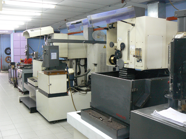 Wirecut machine 11