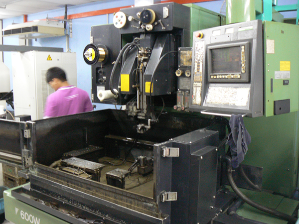 Wirecut machine 13