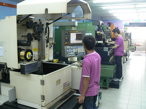 Wirecut machine 20